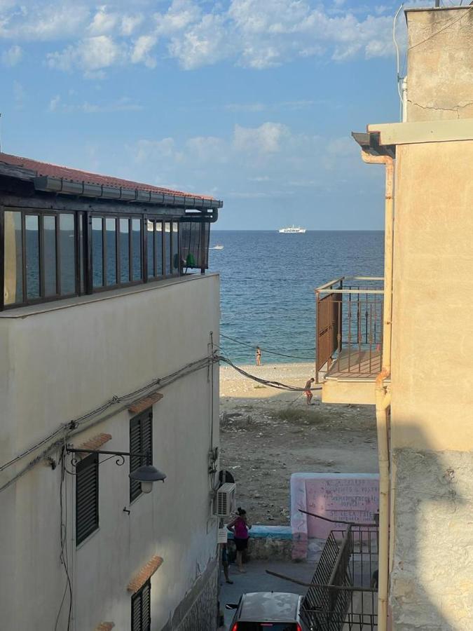 Fronte Mare Arenella Bed and Breakfast Palermo Eksteriør billede