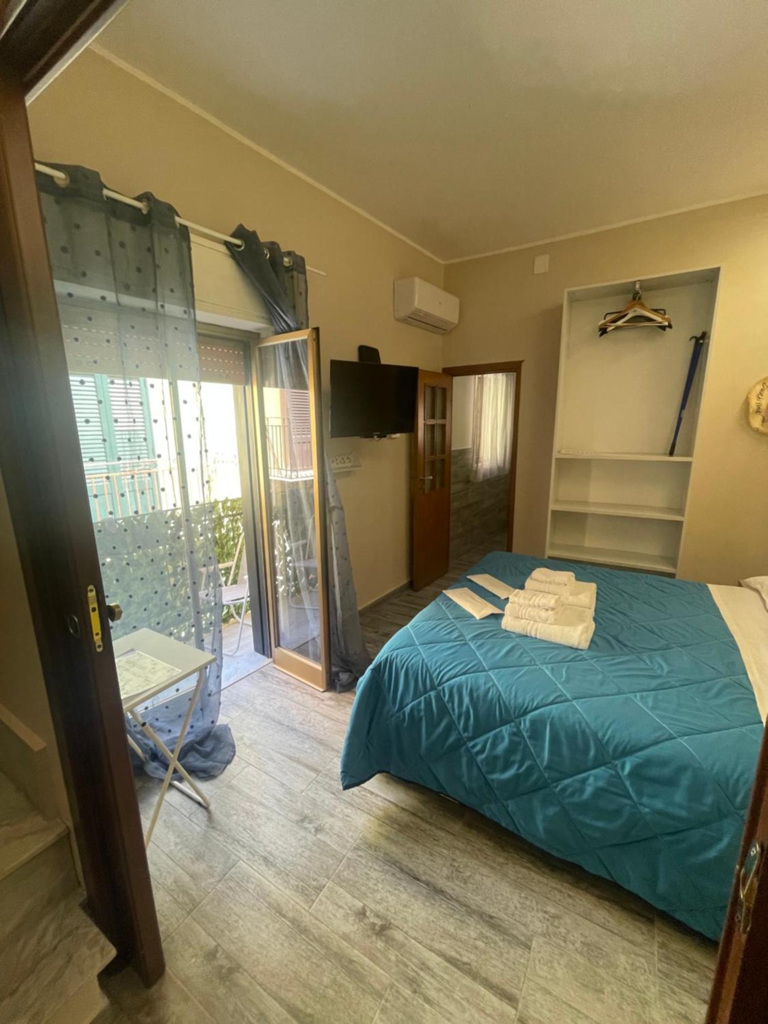 Fronte Mare Arenella Bed and Breakfast Palermo Eksteriør billede
