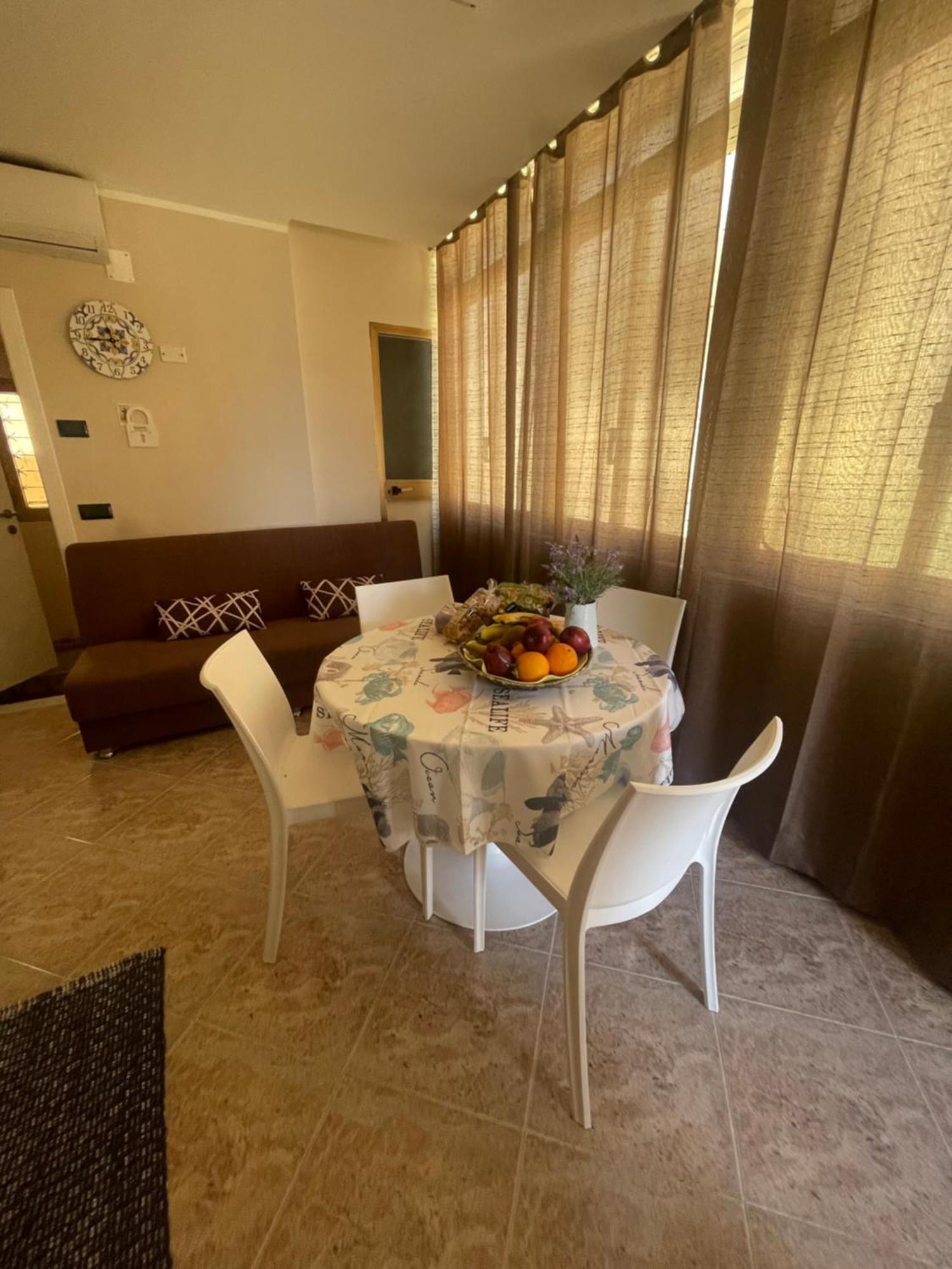 Fronte Mare Arenella Bed and Breakfast Palermo Eksteriør billede